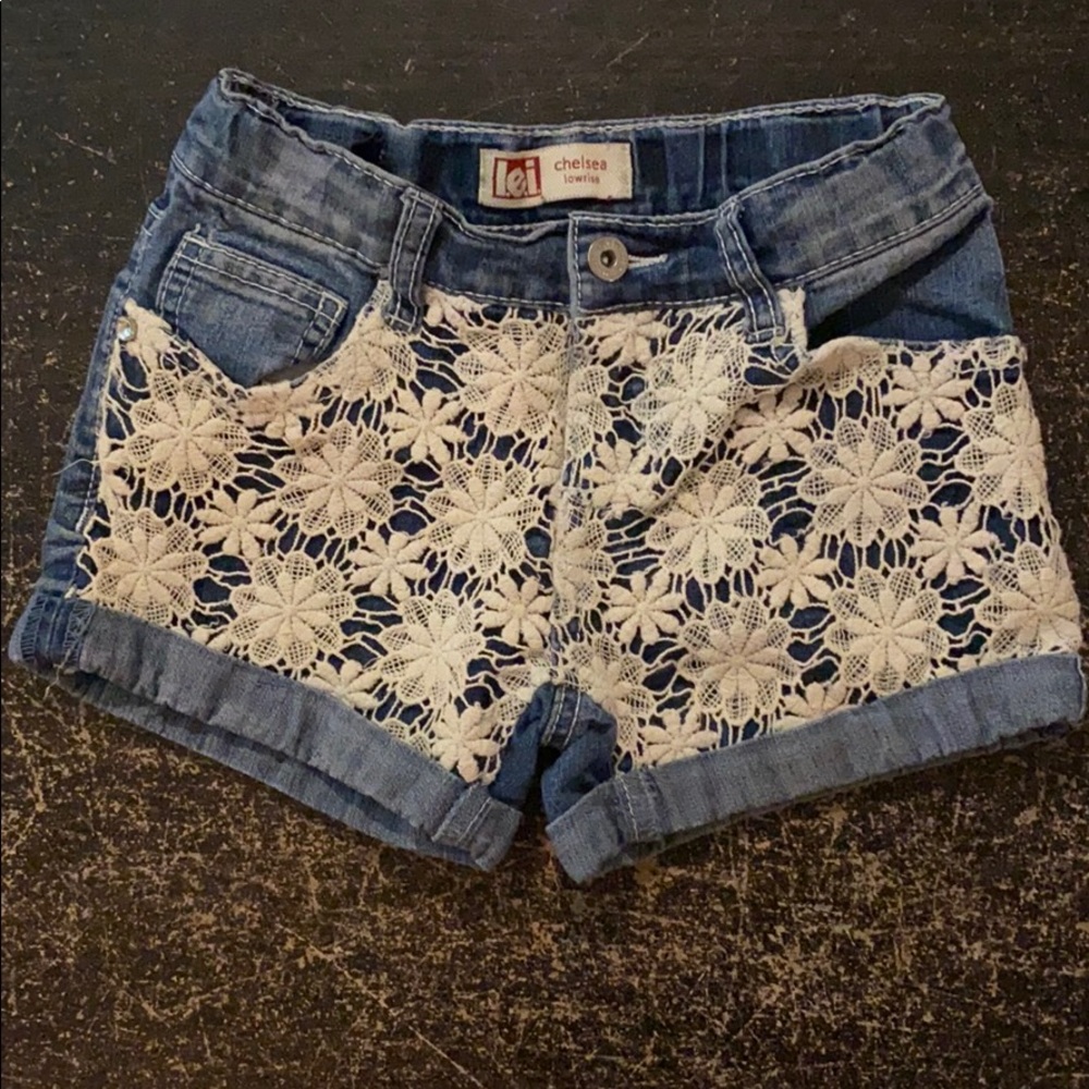 Sold - Picture 2 of 3